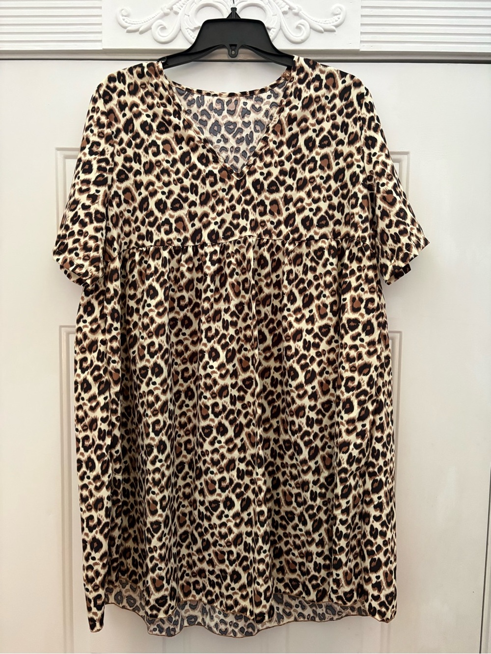 Leopard Print V-Neck dress - Brown and Black